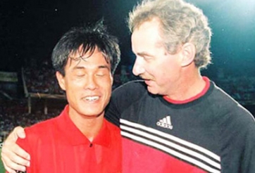 HLV Riedl: ‘Hữu Thắng không còn là học trò tôi’