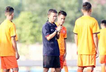 Tin bóng đá VN 10/11: U22 Việt Nam gặp khó trên đất Trung Quốc