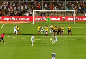 VIDEO: Messi sút phạt đẳng cấp vào lưới Colombia