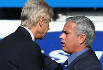 HLV Wenger phản pháo về thành tích nghèo nàn trước Mourinho