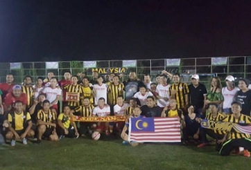 CĐV Việt Nam đánh bại Malaysia trước thềm trận ‘chung kết’