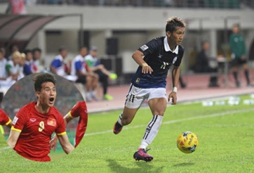 Điểm tin chiều 25/11: Tuyển Việt Nam xếp sau Campuchia trong 2 cuộc khảo sát