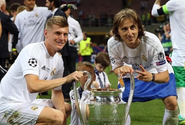 Toni Kroos chọn hai cầu thủ Real Madrid vào đội tuyển Đức