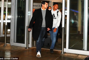 Chuyển nhượng sáng 2/12: Sao Brazil chính thức tới Manchester, Barca hỏi mua sao Real Madrid