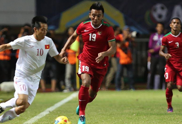 Hàng thủ thiếu tập trung, tuyển Việt Nam thất bại trên đất Indonesia