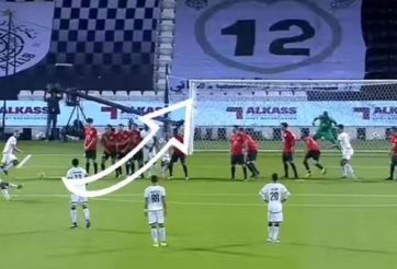 VIDEO: Xavi sút phạt đẳng cấp ở giải Qatar League