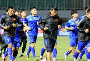 ‘VFF và HLV Hữu Thắng làm tổng kết AFF Cup chưa hợp lý’