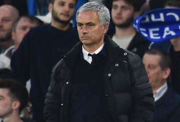 HLV Mourinho chỉ ra nguyên nhân MU thua xa Chelsea