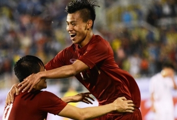 Điểm tin 19/12: 3 cầu thủ HAGL được vinh danh, ĐT Việt Nam nhận thưởng tại AFF Cup