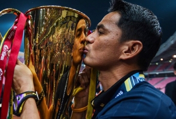 Chủ tịch FAT nói về tương lai HLV Kiatisak