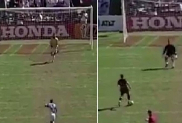 VIDEO: Sút penalty kiểu Mỹ thời 'tối cổ' 