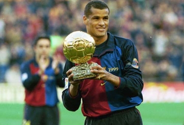 VIDEO: Tinh hoa của 'cái chân trái ma thuật' Rivaldo trong màu áo Barca