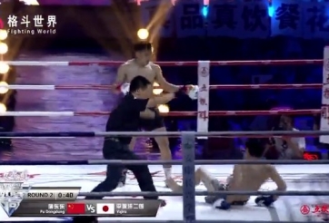 Võ sĩ karate bị đánh gục lên gục xuống vì thách thức cao thủ thiếu lâm