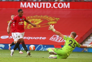 Martial đi vào lịch sử MU sau thời HLV Alex Ferguson