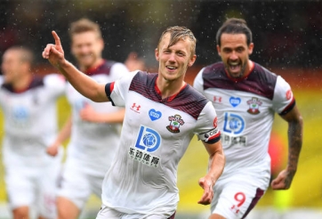 Southampton 'nhấn chìm' Watford ngay tại pháo đài Vicarage Road