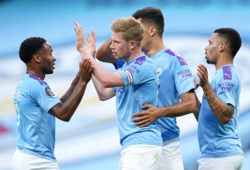 Man City 'trút cơn thịnh nộ' trong ngày đón tân vương Liverpool