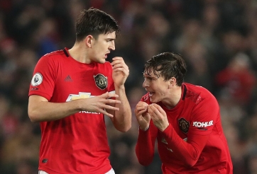 Sao MU bắt cướp trên đường phố