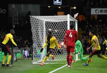 Chuyển nhượng tối 7/10: MU bỏ qua cơ hội mua 'kẻ hủy diệt Liverpool'