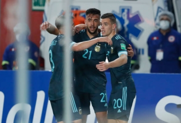 Argentina áp sát Brazil sau chiến thắng trước Peru