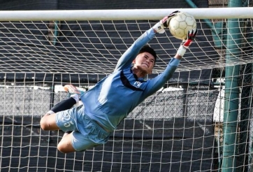 Lò đào tạo hàng đầu châu Á giới thiệu 'truyền nhân' của Văn Lâm