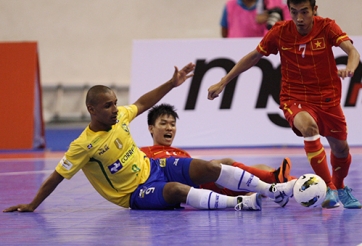 VIDEO: Trận thắng để đời của Việt Nam trước futsal Brazil