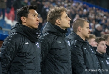 Văn Hậu và đồng đội nhận tin xấu từ CĐV nhà