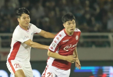 HLV Viettel thừa nhận bất lực trước Công Phượng