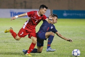 VIDEO: Nghệ An giới thiệu tài năng kiệt xuất 19 tuổi cho HLV Troussier