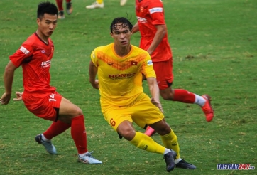 Trung vệ gốc Pháp của U22 Việt Nam chấn thương rách sụn chêm