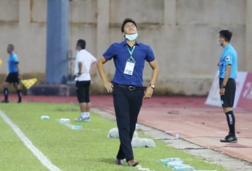 'Quyền quyết định đội hình là ở tôi chứ không phải bầu Đệ'