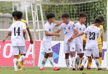 HLV châu Âu khen ngợi liên minh JMG của bầu Đức, bầu Hải