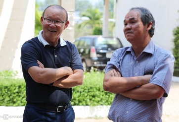 HLV Park tuyển quân ở trận HAGL vs TP HCM trong ngày sinh nhật