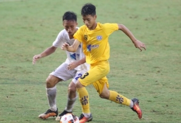 Thêm 2 hậu bối của Văn Quyến lọt vào 'mắt xanh' HLV Troussier