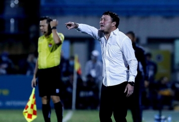 HLV Viettel: 'Tôi không quan tâm lắm những phát ngôn của các HLV'