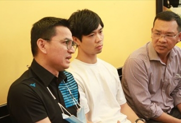 VIDEO: Kiatisak gặp gỡ Công Phượng, Tuấn Anh, đặt mục tiêu cho mùa 2021