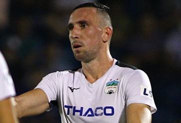 VIDEO: Ngoại binh Serbia hé lộ về mục tiêu với HAGL