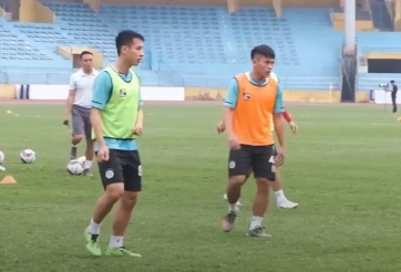 VIDEO: Cận cảnh Hùng Dũng tập luyện cùng CLB Hà Nội