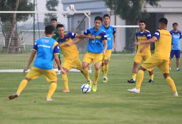 HLV Park Hang Seo đón 'viện binh' chinh phục HCV SEA Games 30