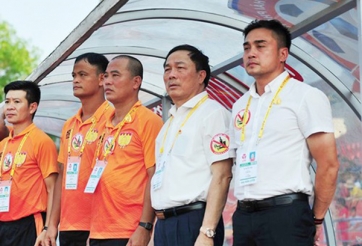 Chủ tịch CLB Thanh Hóa bác bỏ chuyện can thiệp chuyên môn