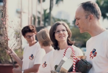 VIDEO: Đại sứ 4 nước châu Âu chúc tết tuyển nữ Việt Nam