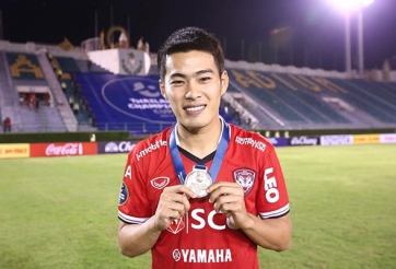 Thêm một đồng đội của Văn Lâm sắp sang Nhật Bản thi đấu