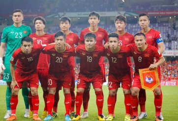 Tổng giá trị tuyển Việt Nam không bằng một cầu thủ Thái Lan