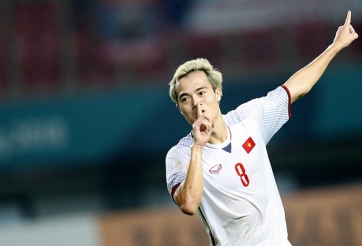 Văn Toàn gửi món quà đặc biệt tới đàn em tại HAGL-JMG