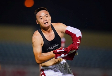 HLV Chung Hae Seong chia sẻ về ngôi sao trên sân Tam Kỳ