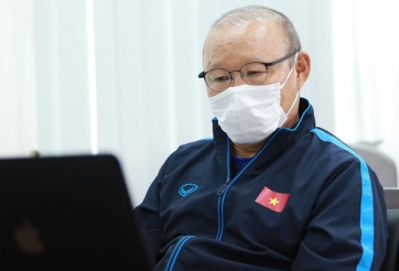 VIDEO: Một ngày làm việc giữa thời điểm dịch bệnh của HLV Park Hang Seo