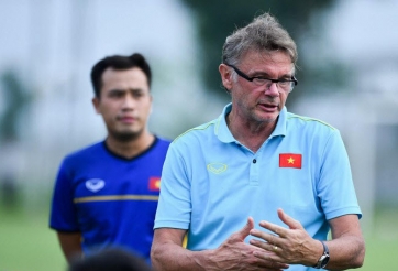 Báo Indo ngậm ngùi khi gián tiếp dâng ‘Phù thủy trắng’ Troussier cho Việt Nam