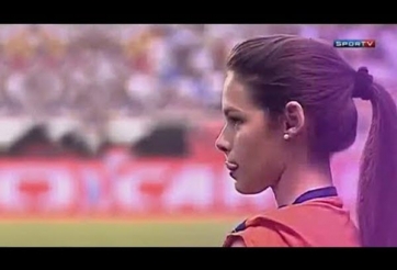 VIDEO: Khả năng láu cá của các ball girl trên thế giới