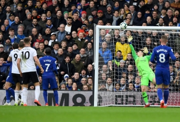 Vừa trở lại bắt chính, Kepa đã cứu Chelsea như thế nào?