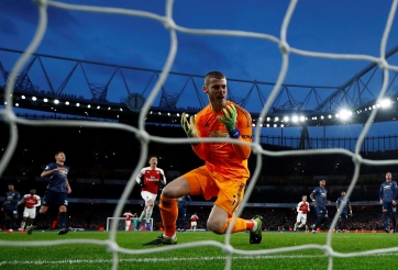Huyền thoại MU chỉ ra sai lầm của De Gea dẫn tới bàn thua
