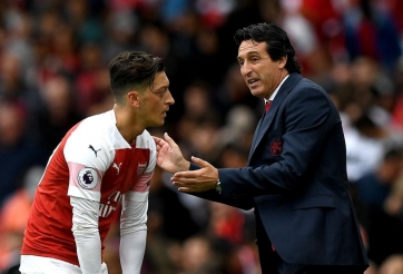 HLV Emery: 'Không dễ để Arsenal kết thúc trong top 4'